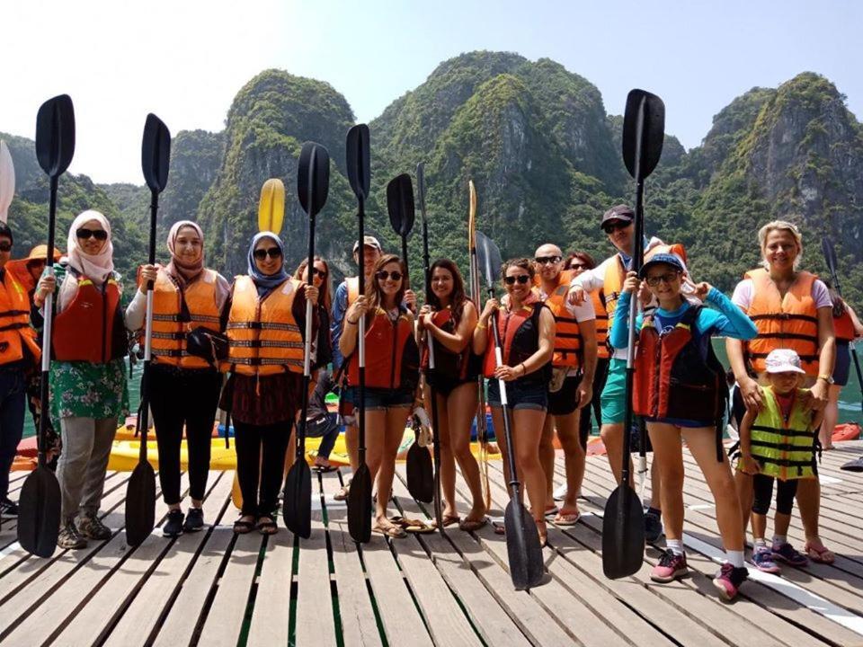 Halong Bay View Hostel Ha Long Buitenkant foto